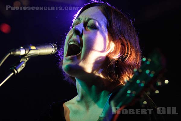 SLEATER-KINNEY - 2006-05-22 - PARIS - Nouveau Casino - 